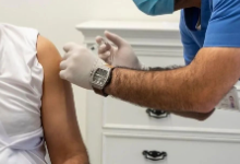 迪拜宣布关闭一新冠疫苗接种中心